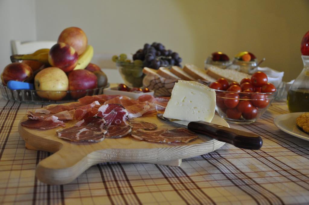 Agriturismo Le Vigne Фолиньо Экстерьер фото