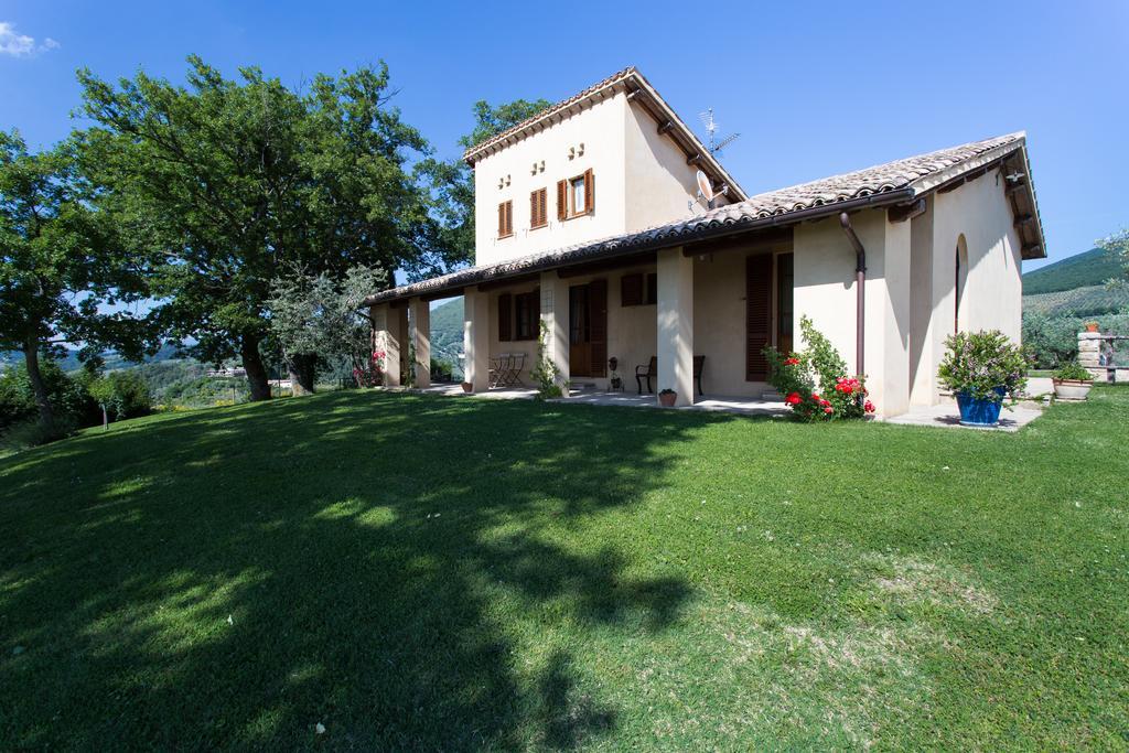 Agriturismo Le Vigne Фолиньо Номер фото