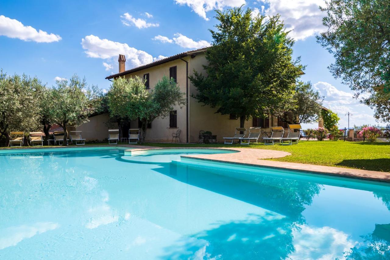 Agriturismo Le Vigne Фолиньо Экстерьер фото