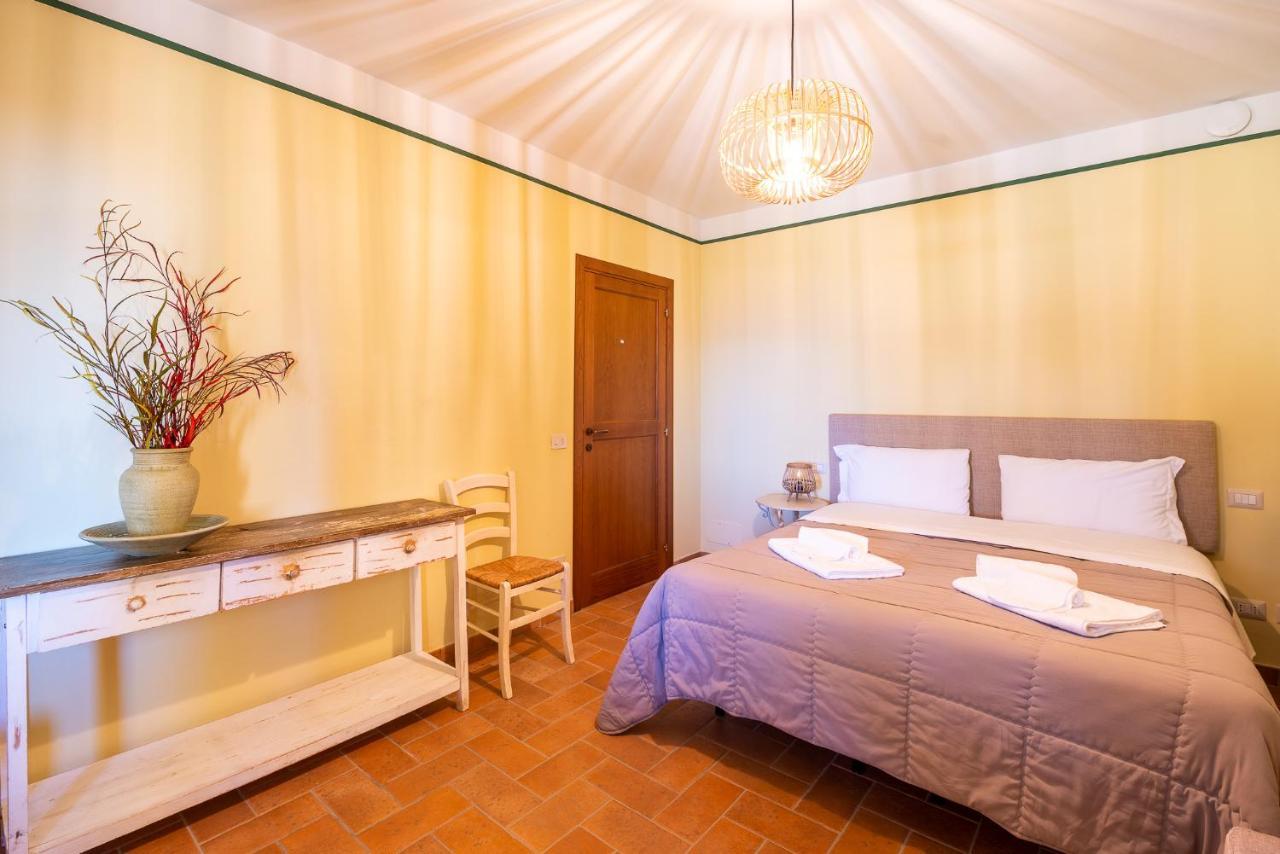 Agriturismo Le Vigne Фолиньо Экстерьер фото