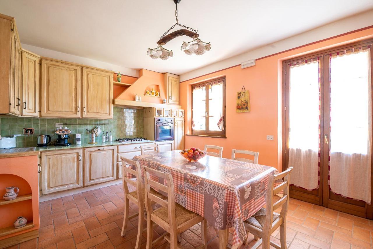 Agriturismo Le Vigne Фолиньо Экстерьер фото