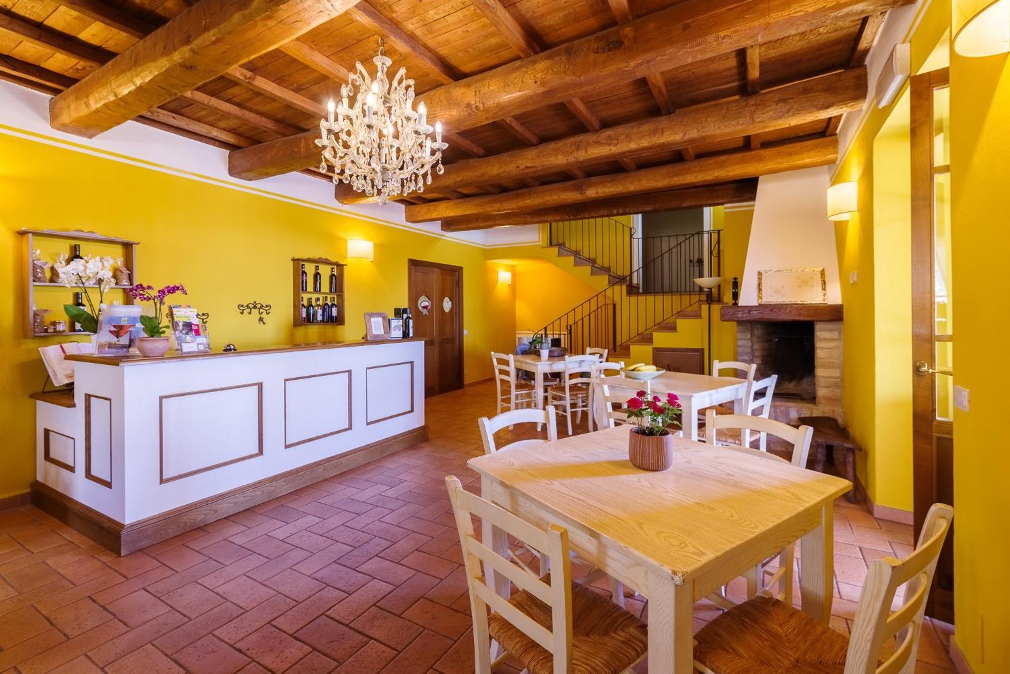 Agriturismo Le Vigne Фолиньо Экстерьер фото